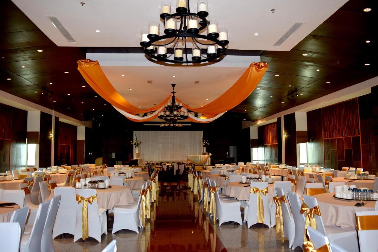 Lazenda Hotel Labuan Exterior foto